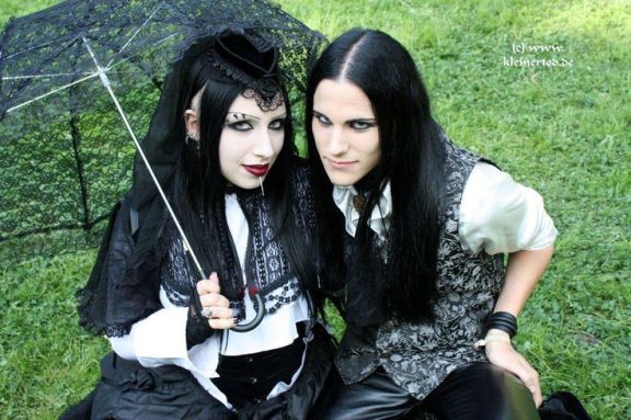 goth couple 27 goth couple 27